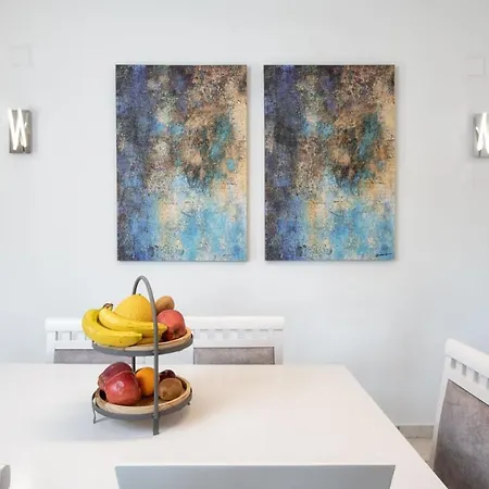 Mari Anna Βίλα Άφρα