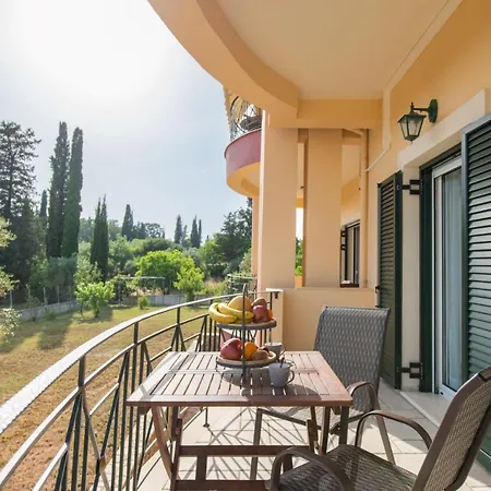 Mari Anna * Άφρα