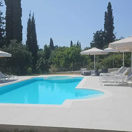 Βίλα Mari Anna Άφρα